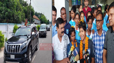 সৈয়দপুর বিমানবন্দরে সাফজয়ী ৩ নারী ফুটবলারকে সংবর্ধনা