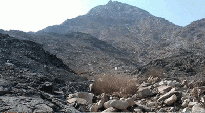 হিজরতের সময় যে গুহায় আশ্রয় নিয়েছিলেন নবী করিম সা. 