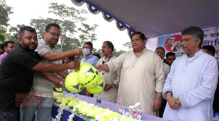 মিনি স্টেডিয়ামগুলোকে পূর্ণাঙ্গ করার পরিকল্পনা রয়েছে