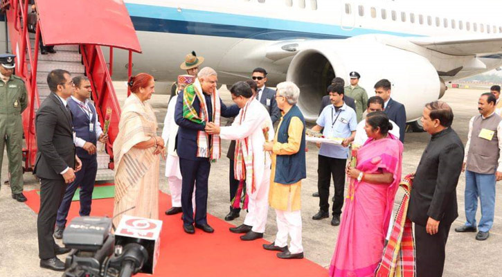 ত্রিপুরা সফর করে গেলেন ভারতের উপরাষ্ট্রপতি