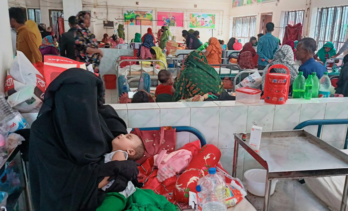 মাদারীপুরে ঠাণ্ডাজনিত রোগে আক্রান্ত শিশুর সংখ্যা বাড়ছে