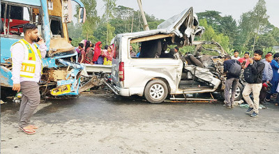 নভেম্বরে ৫৮৬টি সড়ক দুর্ঘটনায় নিহত ৬৪৩