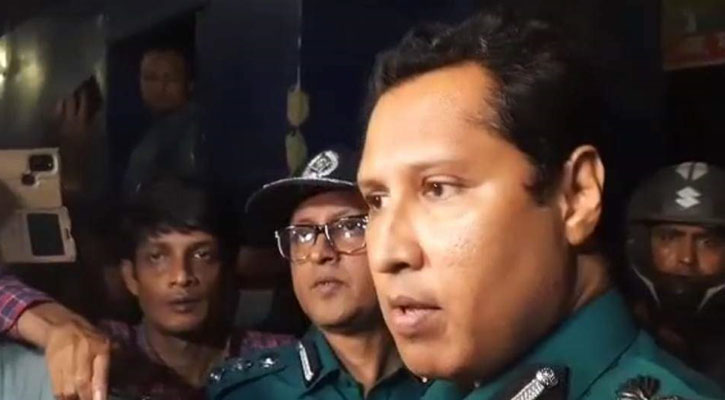 বিএনপি কার্যালয়ে অভিযান শেষ, বোমা-ককটেল পাওয়ার দাবি পুলিশের