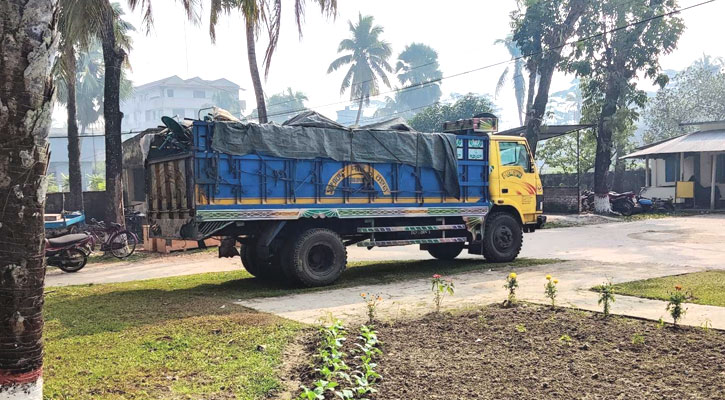 পাথরঘাটায় পাচারের সময় সরকারি কৃষি যন্ত্র জব্দ