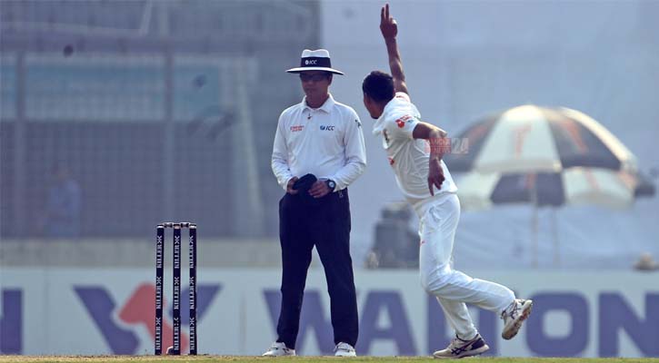 তাইজুলের জোড়া উইকেটে সকাল বাংলাদেশের