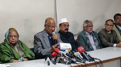 তারেক-জোবাইদার বিরুদ্ধে আদেশ প্রতিহিংসাপরায়ণ: ড. মোশাররফ