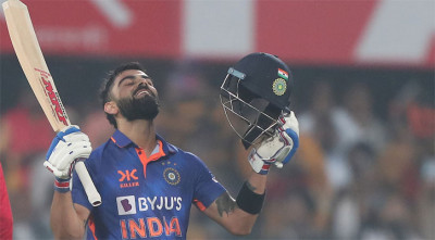 দুর্দান্ত সেঞ্চুরিতে শচীনের রেকর্ডে ভাগ বসালেন কোহলি