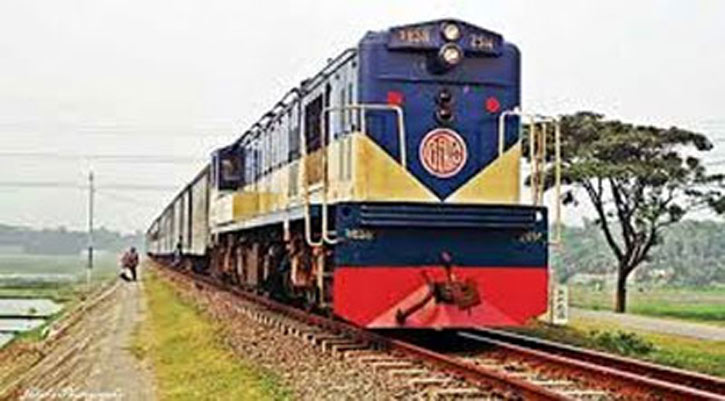 মহাখালীতে ট্রেনের ধাক্কায় যুবক নিহত