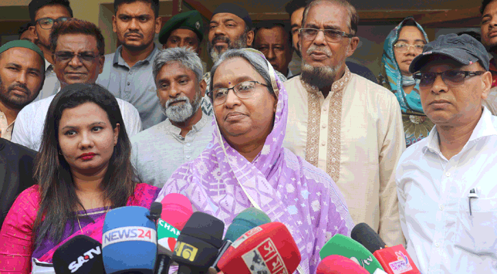 বঙ্গবাজারের ক্ষতিগ্রস্তদের পাশে দাঁড়ানোর আহ্বান শিক্ষামন্ত্রীর