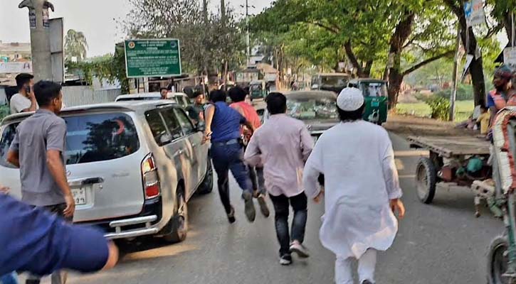 রুমিন ফারহানার প্রাইভেটকার দেখেই ধাওয়া দিল ছাত্রলীগ!