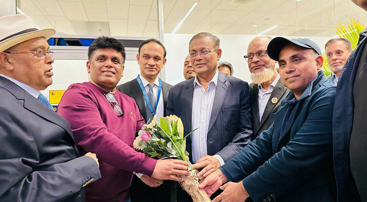 দেশবিরোধী প্রচারণা রুখতে ঐক্যবদ্ধ থাকুন: তথ্যমন্ত্রী