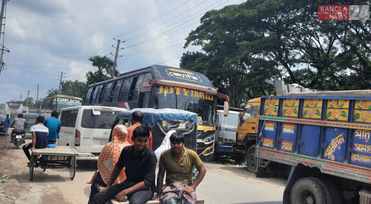 বঙ্গবন্ধু সেতু মহাসড়কে যানবাহন চলাচল স্বাভাবিক 