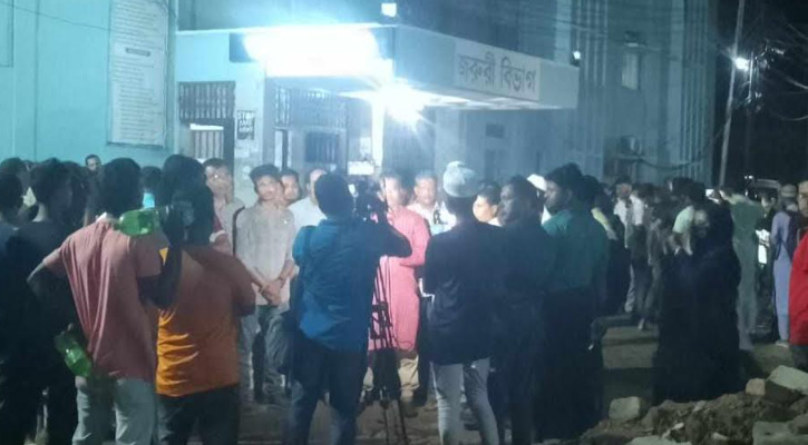 যশোরে সড়ক দুর্ঘটনায় নিহত ৭
