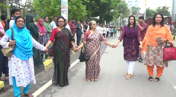 উৎসে কর প্রত্যাহার-সম্মানী বাড়ানোর দাবি বেতার শিল্পীদের