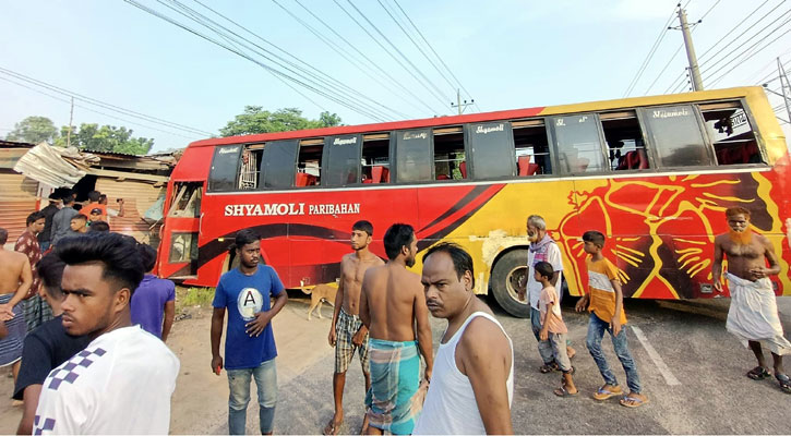 সৈয়দপুরে শ্যামলী পরিবহনের ধাক্কায় শ্রমিক নিহত