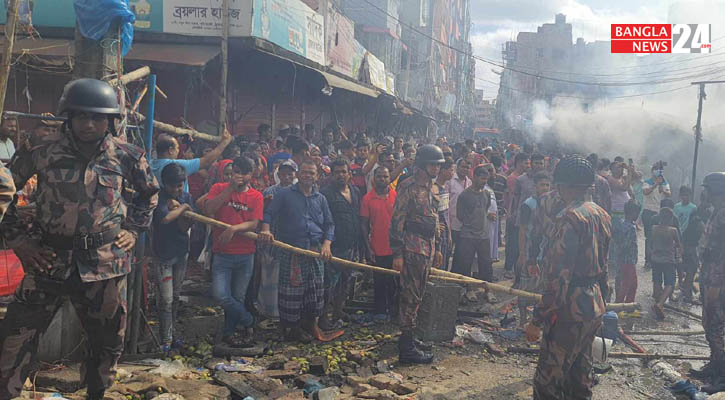 কৃষি মার্কেটের ৪ শতাধিক দোকান পুড়ে ছাই