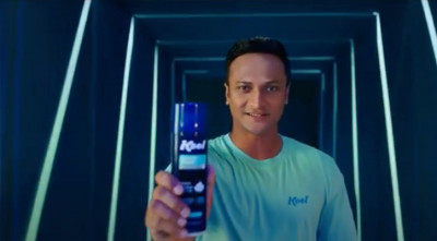 কেন মুখ দেখাতে চান না সাকিব?