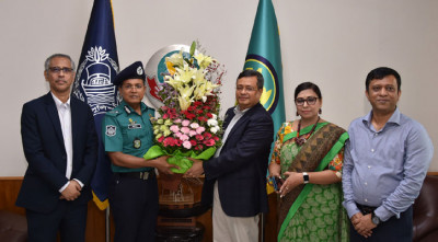 নতুন ডিএমপি কমিশনারের সঙ্গে আইএফআইসি ব্যাংকের এমডির সাক্ষাৎ