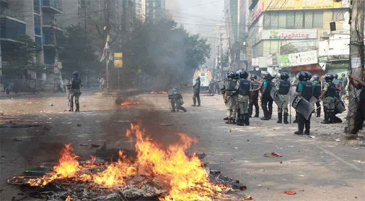 সংঘর্ষের জেরে বিএনপির সমাবেশ বন্ধ