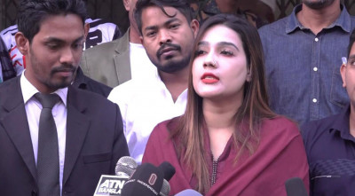 কেউ যেন বিনা প্রতিদ্বন্দ্বিতায় পাস না করে, সেজন্য স্বতন্ত্র প্রার্থী মাহি