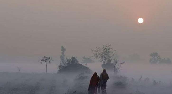 মধ্যরাত থেকে ঘন কুয়াশা পড়বে