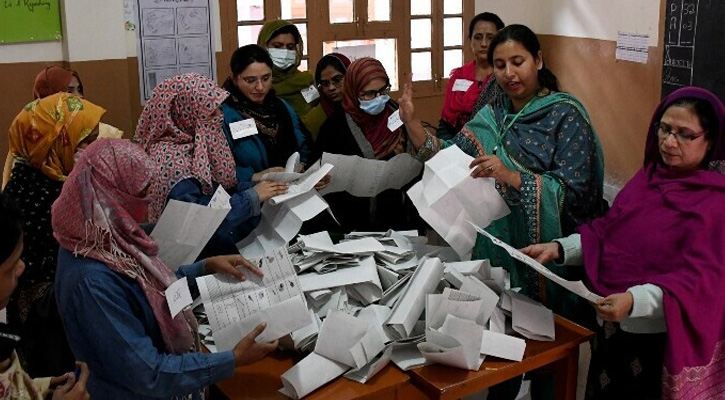 পাকিস্তানে ভোটগ্রহণ সম্পন্ন, গণনা চলছে