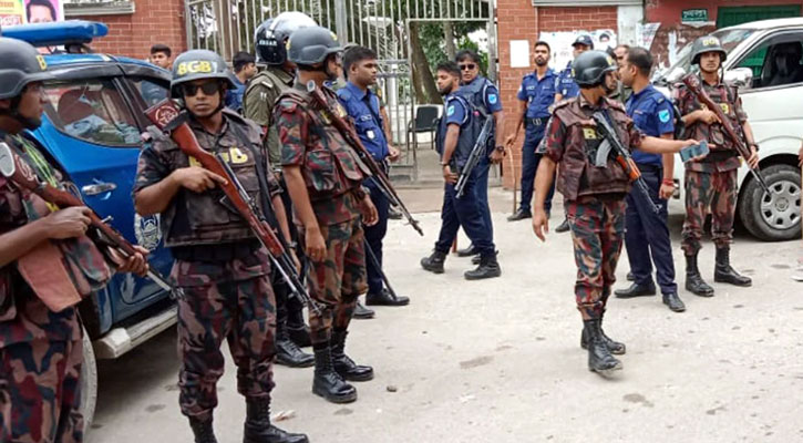 গজারিয়ায় দুই চেয়ারম্যান প্রার্থীর সমর্থকদের মধ্যে সংঘর্ষ-গুলি