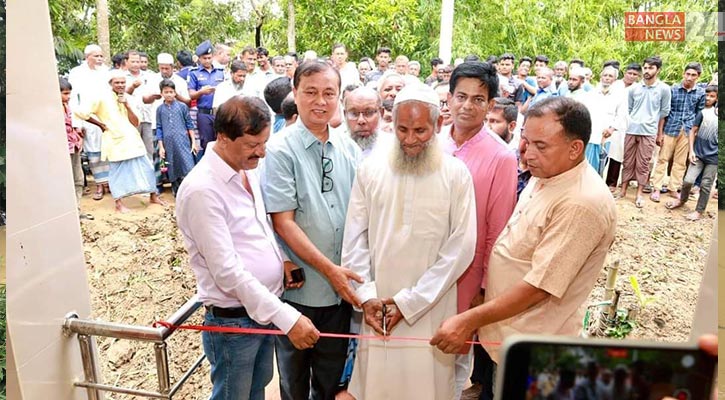 এমপির উপস্থিতিতে প্রধান অতিথি বীর মুক্তিযোদ্ধা