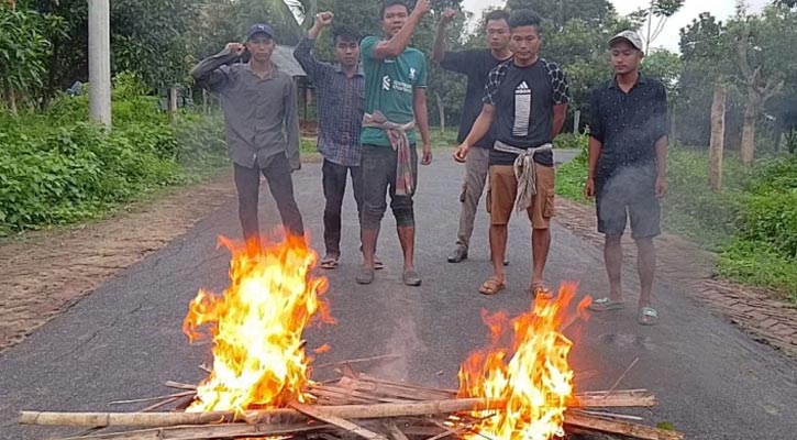 সাজেক ছেড়েছেন আটকেপড়া  ৩ শতাধিক পর্যটক