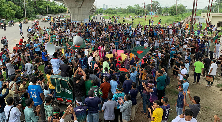 রাজশাহীতে সাড়ে ৪ ঘণ্টার অবরোধে ট্রেনের শিডিউল বিপর্যয়