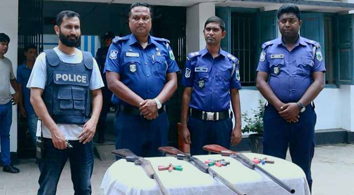 শাহজাদপুরে গুচ্ছগ্রাম থেকে গুলিসহ ৩ ওয়ান শুটার গান জব্দ