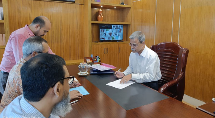 রবীন্দ্র বিশ্ববিদ্যালয়ের নতুন উপাচার্য ড. এম হাসান তালুকদার