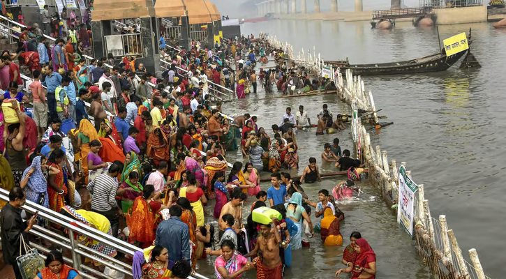 বিহারে ধর্মীয় উৎসব চলাকালে পানিতে ডুবে ৪৬ জনের মৃত্যু 