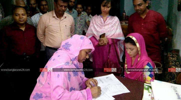 হালনাগাদ ভোটার তালিকা: অধিক সাড়া নারীদের, মৃত বেশি পুরুষ