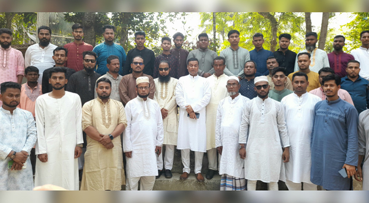 ফ্যাসিস্টরা যেন আর মাথাচাড়া দিয়ে উঠতে না পারে: কাদের গনি চৌধুরী