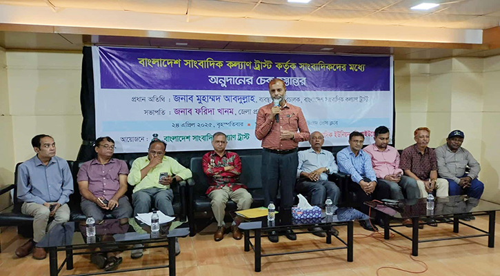 সাংবাদিকদের আরও দায়িত্বশীল হতে হবে: মুহাম্মদ আবদুল্লাহ