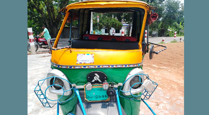 নলছিটিতে সড়ক দুর্ঘটনায় নিহত ২