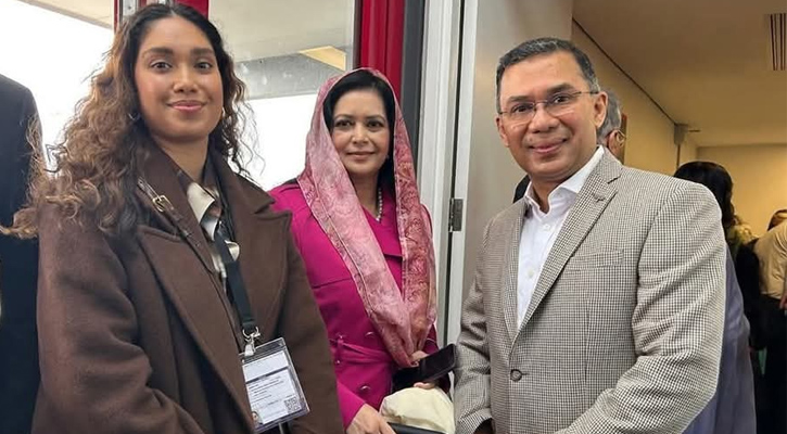 ১৭ বছর পর দেশে ফিরছেন জোবাইদা রহমান, থাকবেন ‘মাহবুব ভবনে’