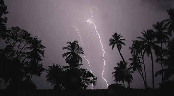 ঢাকাসহ আট জেলায় বজ্রঝড়ের শঙ্কা