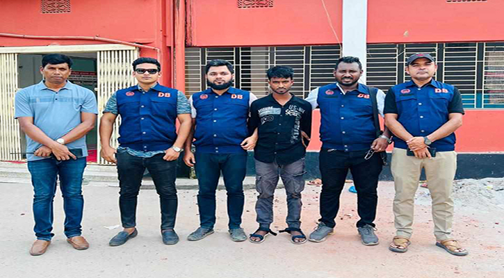 কারাগারে নেওয়ার সময় পালানো আসামি গ্রেপ্তার