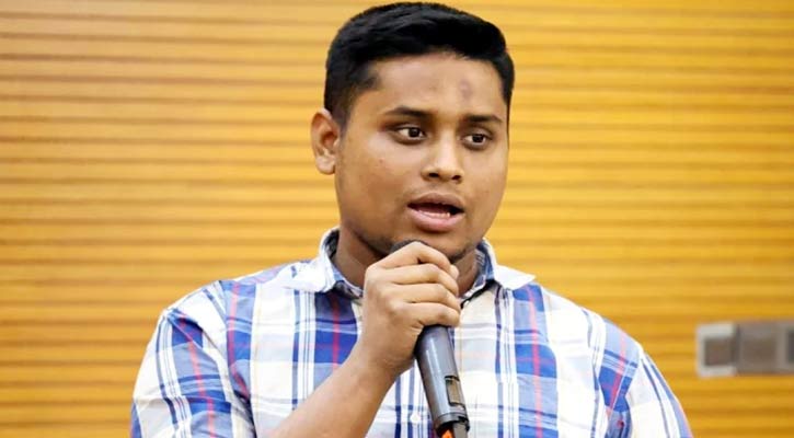আ.লীগকে ‘সুবিধা’ দেওয়ায় ক্ষোভ ঝাড়লেন হাসনাত