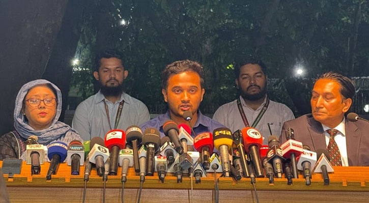 জুলাই ফাউন্ডেশনের সিইও পদ থেকে সরে দাঁড়ালেন স্নিগ্ধ