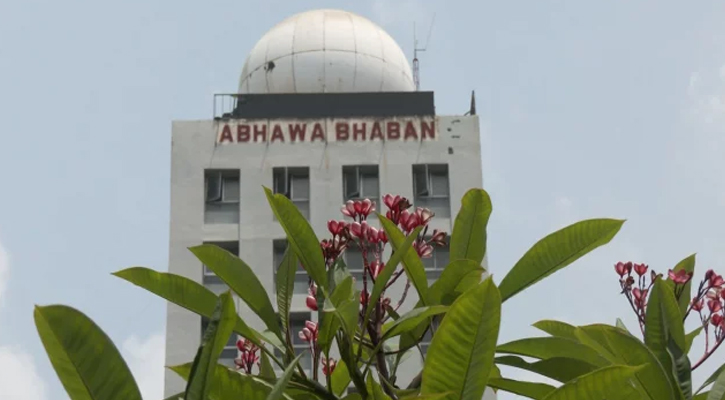 আট অঞ্চলে ৬০ কিমি বেগে ঝড় হতে পারে