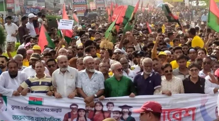 তারুণ্যের সমাবেশে মঞ্জুর অনুসারীদের শোডাউন