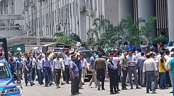 বুধবারের কর্মসূচি স্থগিত