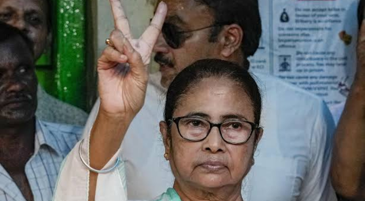 উপনির্বাচনে পশ্চিমবঙ্গে জয় ধরে রাখল তৃণমূল