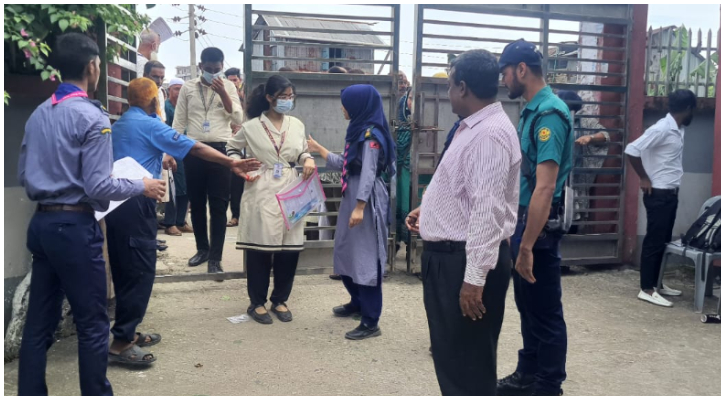 এইচএসসি পরীক্ষার্থীদের সকাল সাড়ে ৮টায় কেন্দ্র চত্বরে প্রবেশের অনুমতি