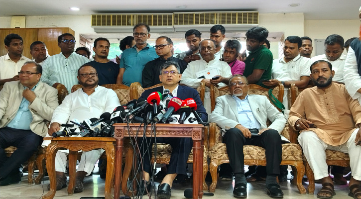 ঐকমত্যের জন্য আলোচনা, নাকি ১০০ শতাংশ সম্মতি আদায় প্রশ্ন সালাহউদ্দিনের