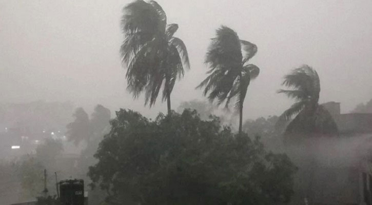৭ অঞ্চলে ৬০ কিমি বেগে ঝড় হতে পারে
