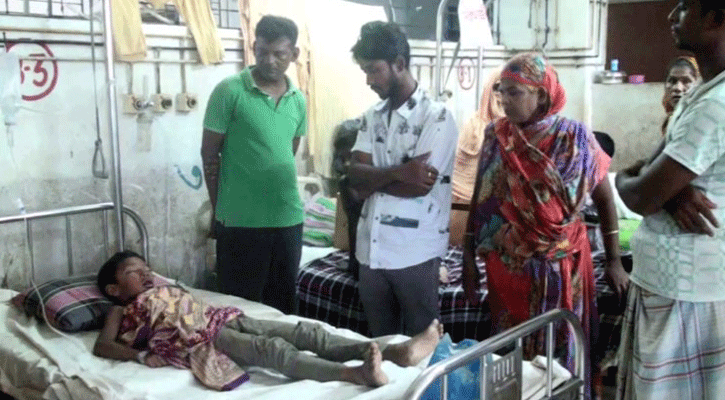 জমি বিরোধের জেরে শিশুকে নির্যাতনের অভিযোগ